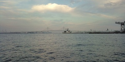 F1010002横浜海.jpg